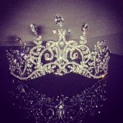 badgalfaashion:  http://instagram.com/badgyal