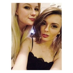 littledips:  @gillylicks #babe #lesbian #loveher