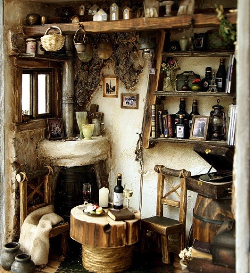 mister-bill-weasley:Bill’s private study - Shell Cottage