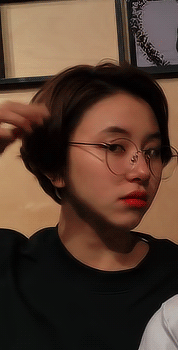 Divine Nine Chaeyoung With Short Hair And Glasses For