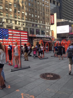 geardrops:  ultracheese:  whostuck-beevee:  There are a bunch of human shaped gates in the middle of Times Square….and people are trying to fit themselves in them…..holy shit…..  The Enigma of Times Square Fault. drr…drr..drr….   