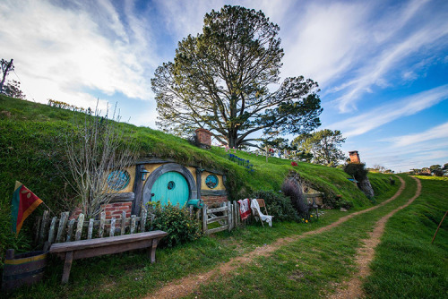 worlds-evolution:  The Real HobbitonHobbiton ToursMatamata, New Zealand is the location of the hobbit village that was built for the Lord of the Rings films. This pastoral, idyllic place now offers tours, something we’d definitely be up for, if we found