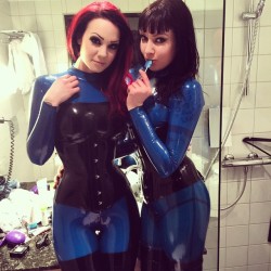 Starfucked:  Me And @Psylocke_Model 😍👌 Heavy Rubber Shoot! 💕 With @Beliindab