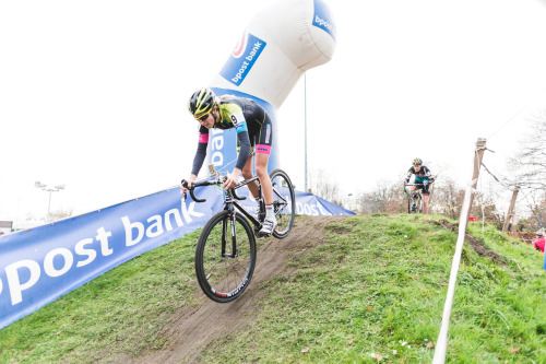 Bpost Bank Trofee #6 Azencross: The women’s race.