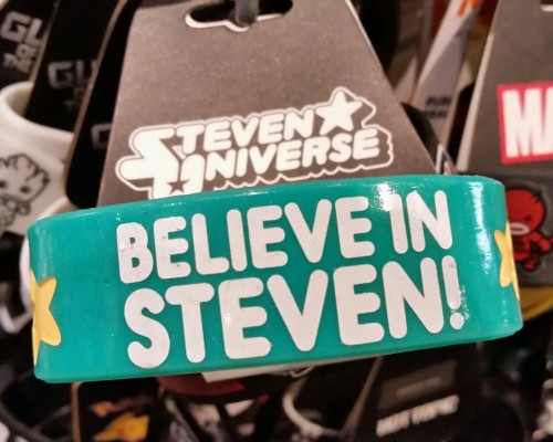 Saw this wristband thing at Hot Topic