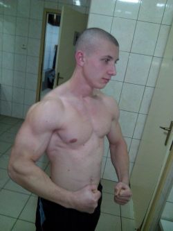 serbialux:  Serbian boy