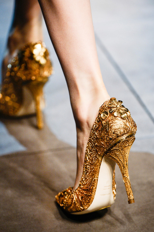 hc-fashion:  Dolce & Gabbana | Fall Winter 2013