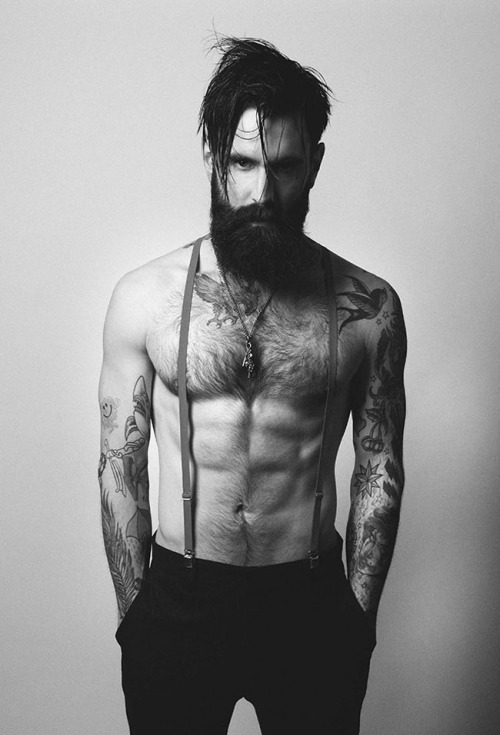 ordiri:  Sunday morning heart attack: Ricki Hall shot by Charles Moriarty for 360grados 