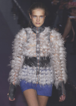 vuittonable:  natalia vodianova at fendi