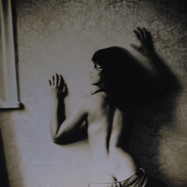 vivipiuomeno:  Mira Nedyalkova - Mirabilia ph. (Bulgaria) 