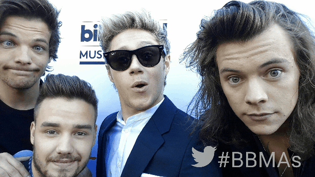officialbbmas:  Check it out! One Direction just rocked our GIF mirror on the red