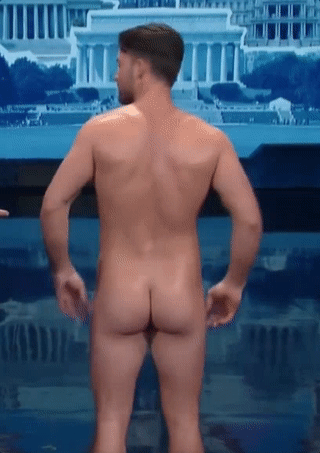 hotgaycelebs:    Dan Dexter Bared His Tight Muscle Ass