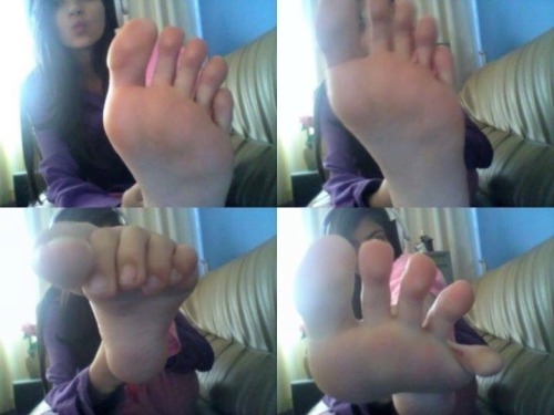 itsallaboutthetoes:  letsfeetgirls:  My sister again  It’s all about the TOES.