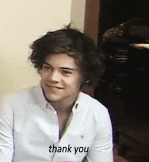 lourrey:  boys-that-are-british:kingmullingay: Boys reaction when the interviewer said they are “so gorgeous!”