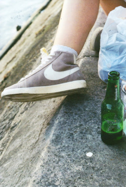 cyan0sis:  heineken by anne mumford on Flickr.