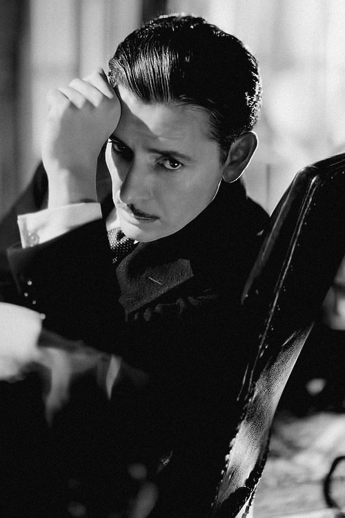 matineemoustache:Ronald Colman in The Masquerader (1933)