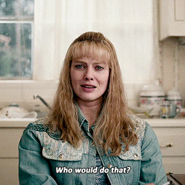 margotsrobbie:I mean, come on!Margot Robbie as Tonya Harding in I, Tonya (2017)