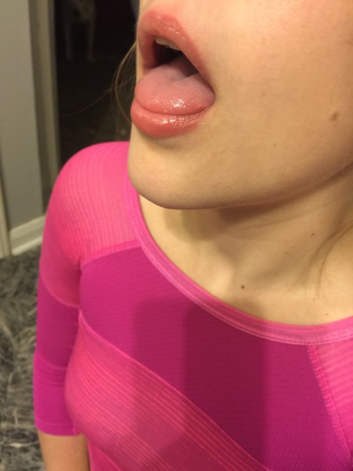 daddythefetish:  My little did a wonderful job last night.