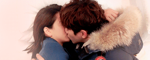 letsflytoasiarenata:GangSoo + kisses