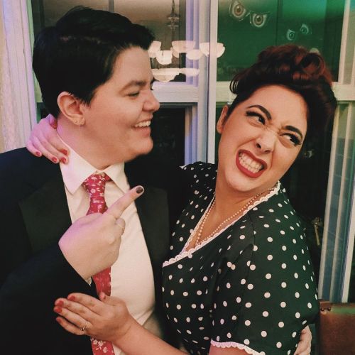 When you’ve got some ‘splaining to do #happyhalloween #lucyanddesi #couplescostume #lesbians #gaysta