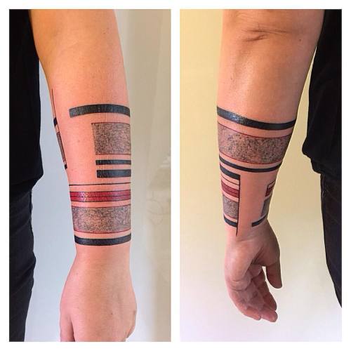 Inkme #mons #redmondirons #dermink #graphictattoo (à Mons 2015 - Capitale Culturelle Européenne)