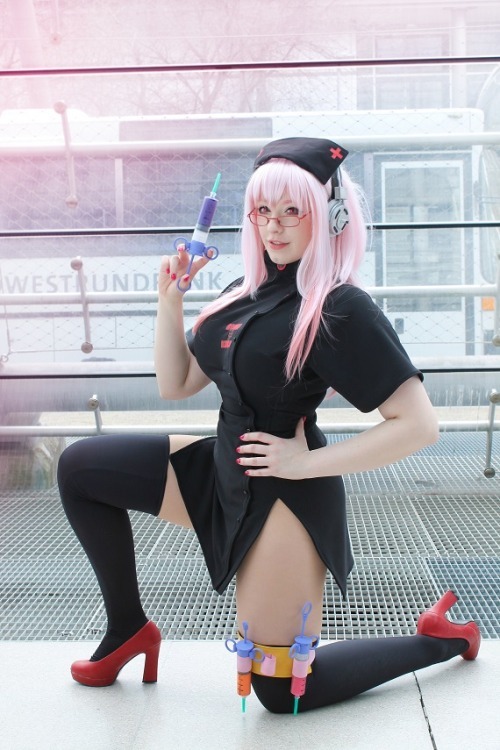 kosplaykitten:  Super Sonico will help you to feel better by K-A-N-ALook What the