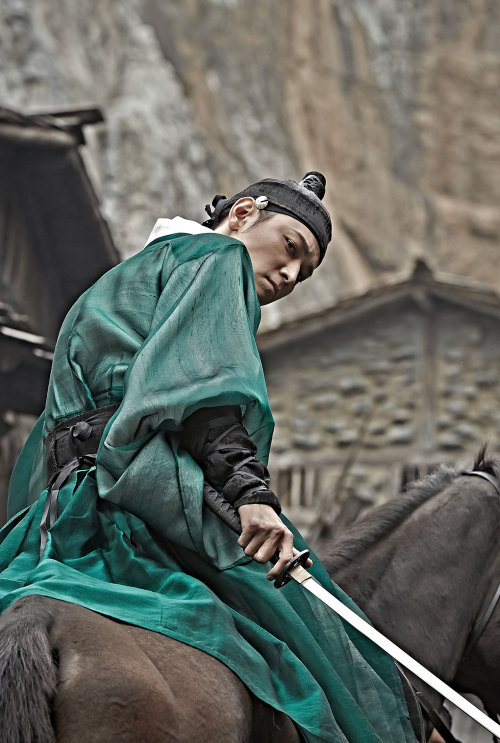 군도 : 민란의 시대, 2014 - Kundo : Age of the Rampant, 2014 / Hanbok, Hwahonghanbok