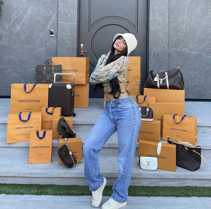 Kylie Jenner Source — kyliejenner: #Ad. Who wants to win a $80,000