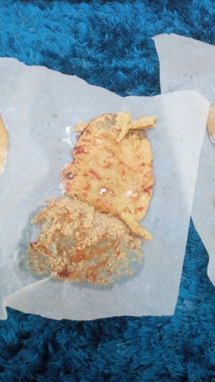 The mystery cookie challenge was&hellip; Mostly gross They were: 1: Fish food and peppermint 2: 