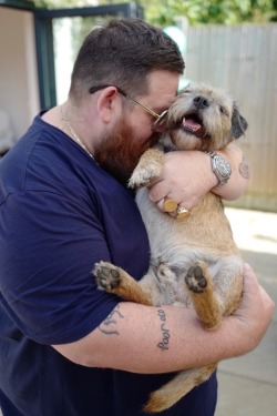 fyeahnickfrost:  Photo’s by @davidwalliams on Twitter  I&rsquo;ve never seen Walliams look so masculine.I hate it.