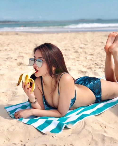 sgfiction: Disclaimer: Story is fictional M, a sexy flight attendant, the eye candy of many flight p