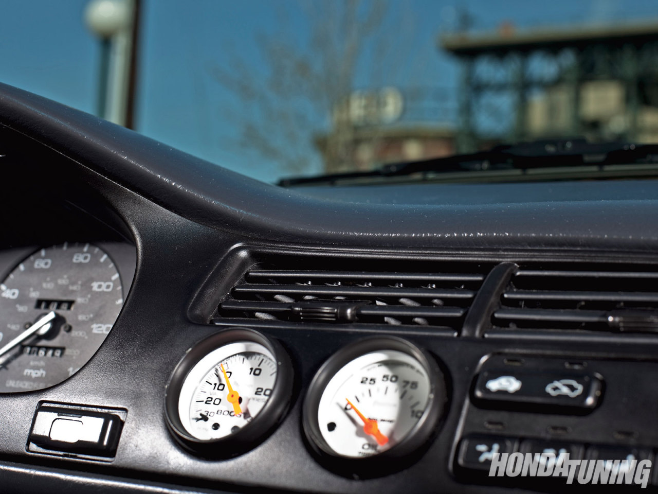 toyota-senpai:  redlinerevs:  Honda Accord Ex - “A Modern Day Wolf In Sheep’s