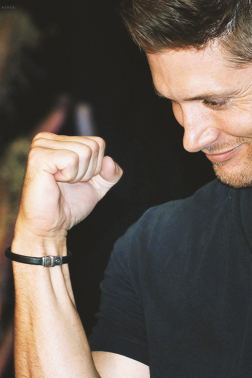 wellcometothedarkside:  Jensen Ackles [VanCon’14] [c] 