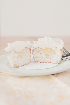 mochi-bunnies:  Lemon Curd Cupcake (by Zoe) adult photos