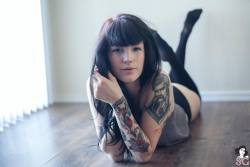 altmodelgirlcrush:  Raleigh Suicide @dearraleigh  @suicidegirls