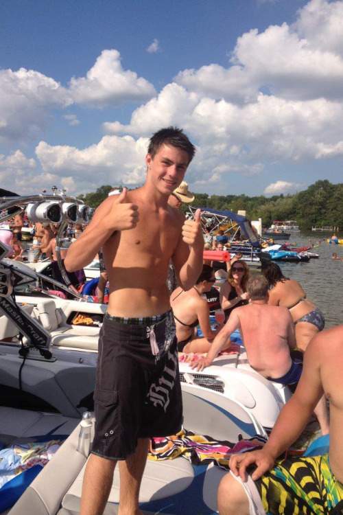 michaele7:  Tie up party on Okauchee lake Wisconsin.