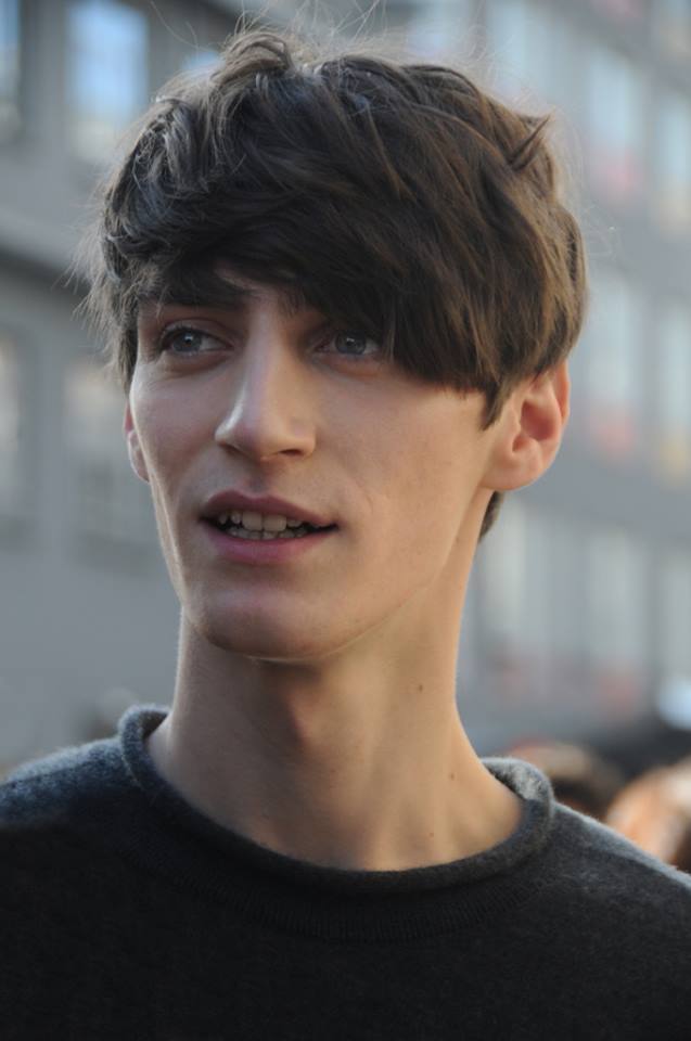 damplaundry:  Mihai Bran at MFW F/W 2015 by Sam Cosmai