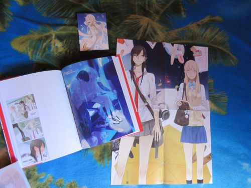 I finally had time to make photos of my package from Ratana :DTHANK YOU MY FRIEND!!!!!Of course Lily Love (and now I realized that I didn’t make pic of badge but I’m too lazy to make it so… :P)I also found Their Story (SQ) and Fuzichoco’s