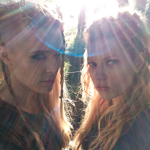 thorvalkyrie-deactivated2018010:  “On set with my girl Gaia, the shield-maiden Porunn. You rock. #vikings #behindthescenes” [x]  biatch