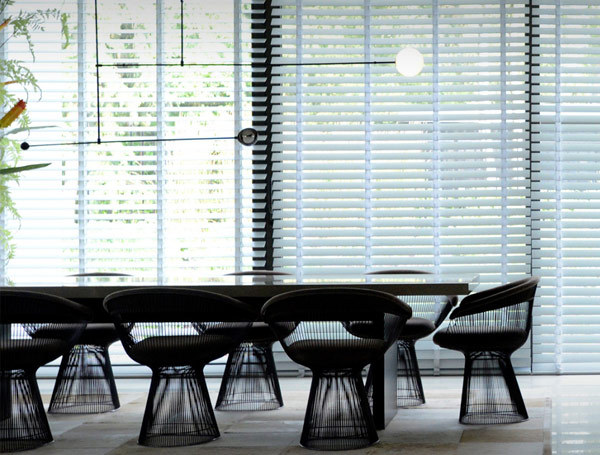 scandinaviancollectors:  Interior by Robert van Oosterom: Dining chairs by Warren