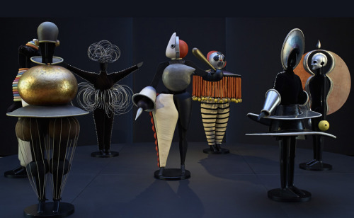 Oskar Schlemmer, Figurines of the Triadic Ballet, 1922. Mixed materials. Loan of the Friends of the 