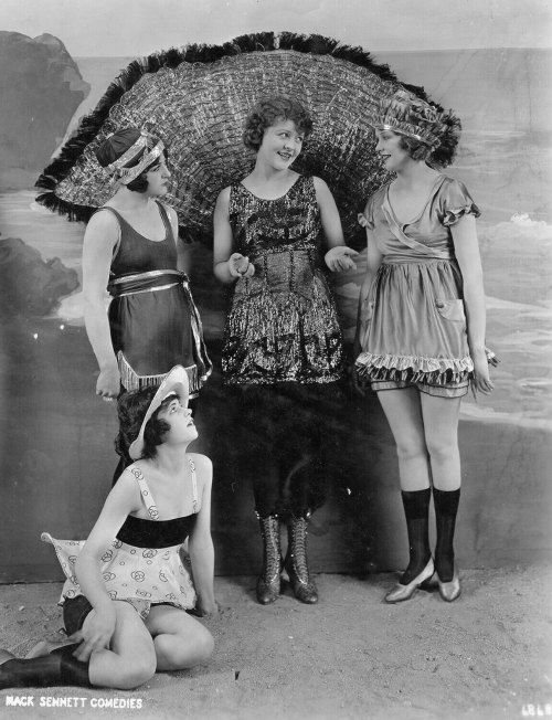 Marie Prevost, Gloria Swanson, Phyllis Haver and Harriet Hampton. Nudes &amp; Noises  