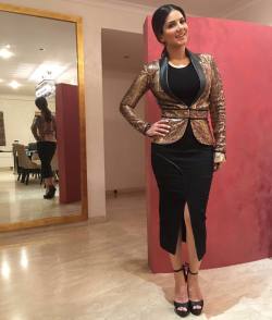 Thanks @Karn_Malhotra For This Cool Jacket And Skirt. Styled By @Hitendrakapopara