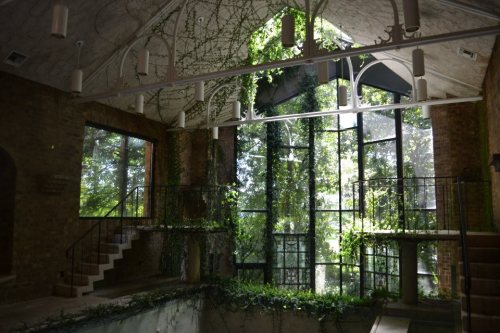 crystalsandplumbtrees:More photos from the most wonderful place I’ve ever been. The abandoned stow