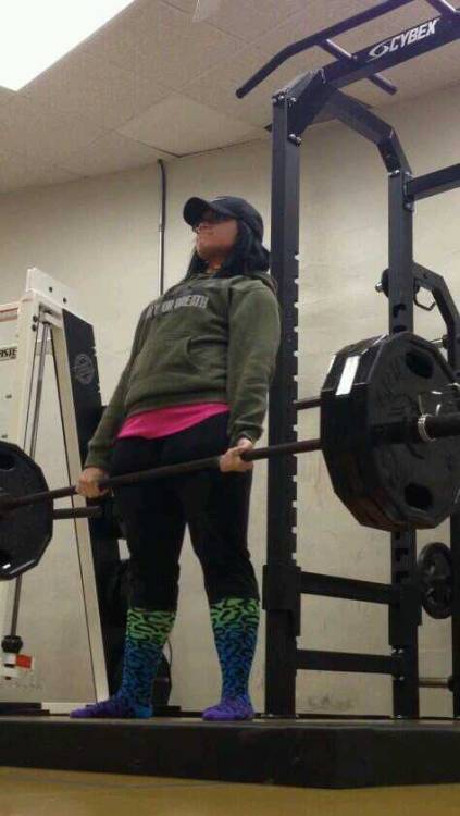 jayvsatlas:  legains:  forever-bulking:  misscaptaincanuck:  legains:  315 pr?  No prob.   I think I love you  That’s more than half the guys I know. You’re awesome.  Thanks!  Everyone on tumblr needs to come to GA and lift with me.  You, ma’am,