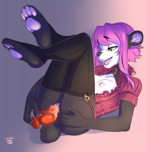 sick-marmalade-grandpa:  Pandas for theeeveelutionary!