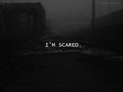 they-need-me-in-wonderland:  So scared