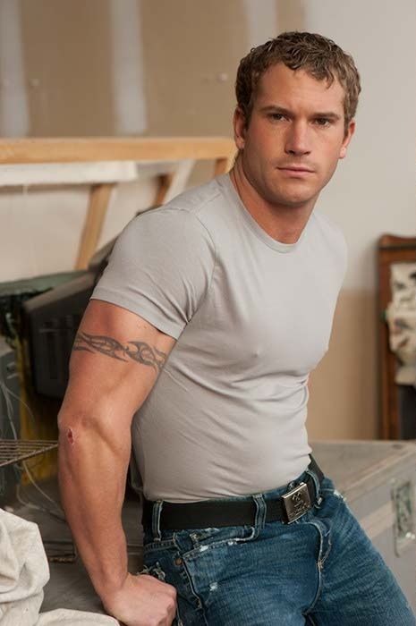 nyrammer :   Josh Monrad 