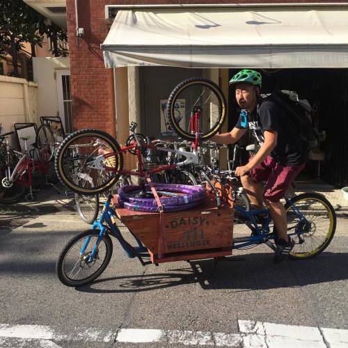 daisy-messenger:  ETゴーホーム #kuwaharabmx #bicyclerepair #huntercycles #daisymessenger #salquality (Dai