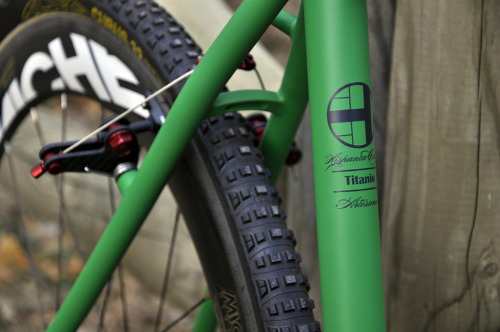 ds-12:  Hispania Ciclos cross frame (by Glory Cycles)